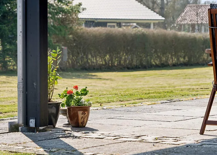 Lovely Bright House Near The In Nature *